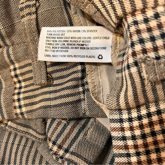 Wild Fable High-Waisted Plaid Pants - Size 2 - Picture 12 of 12
